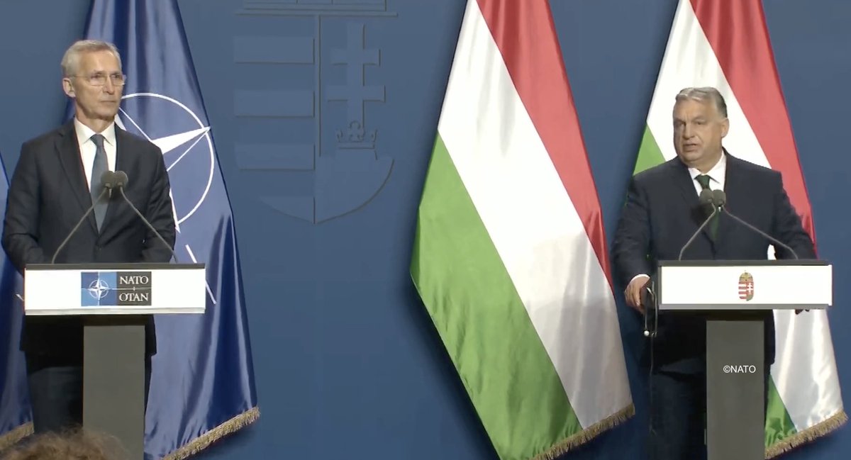 Генеральний секретар НАТО Столтенберг знову підтвердив прем'єр-міністру Орбану, що Будапешт не зобов'язаний будь-яким чином брати участь у захисті України. Столтенберг каже, що Орбан погодився не блокувати інші 31. Це була основна мета візиту Столтенберга