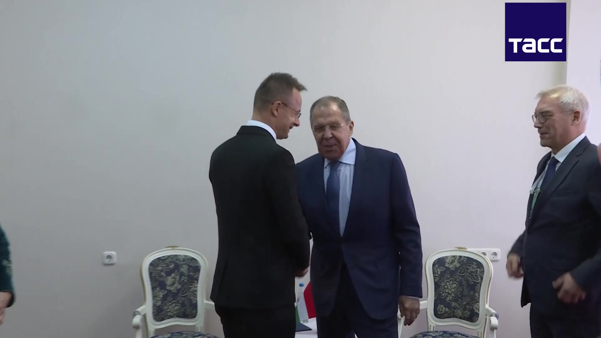 Lavrov holds talks with Hungarian Foreign Minister Szijjarto